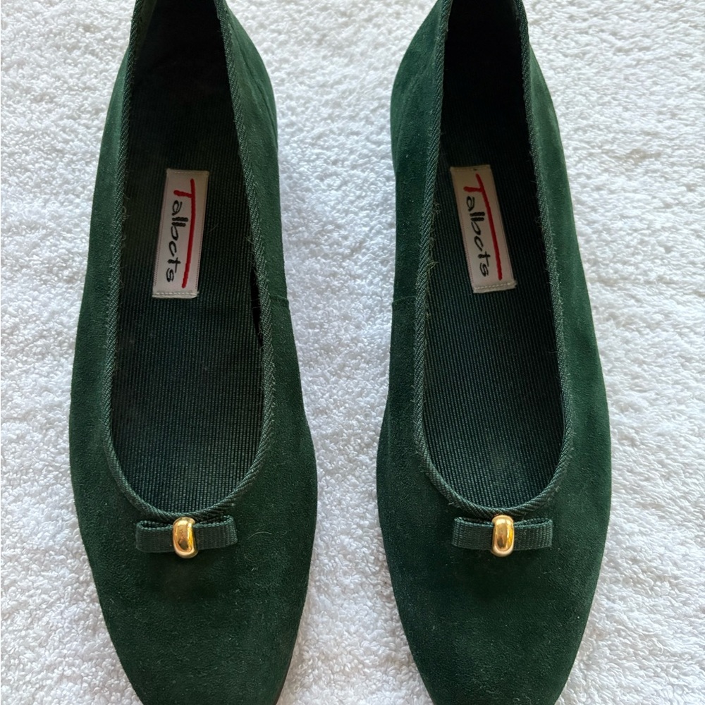 Talbots Green Suede Flats with Gold Accent - SIZE 7